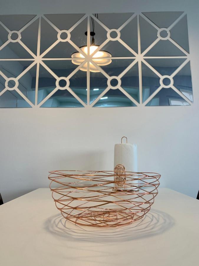 707- Apartamento Encantador, Amplo E Decorado, Quarto, Sala, Cozinha, Mobiliario Moderno, Cozinha Completa Com Utensilios , Excelente Vista Da Cidade E Localizacao Privelegiada No Bairro Bigorrilho Curitiba Esterno foto